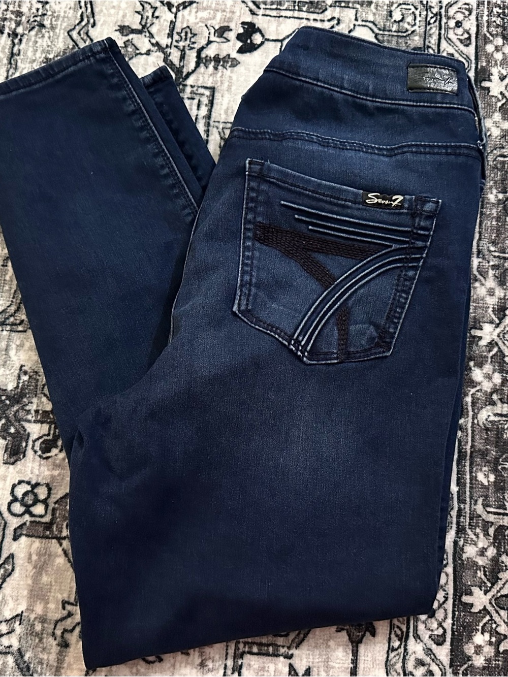 Seven7 Women's Indigo Stretch Ankle Jeans
